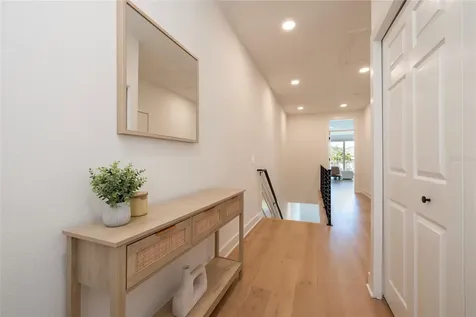 372 Larboard Way Clearwater Beach FL 33767