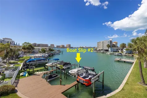 372 Larboard Way Clearwater Beach FL 33767