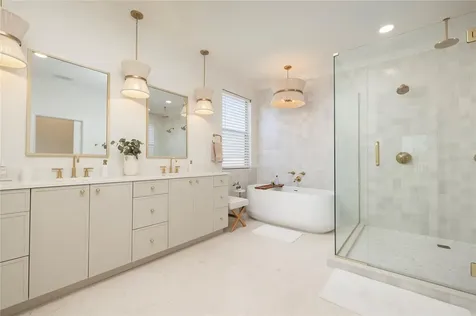 372 Larboard Way Clearwater Beach FL 33767