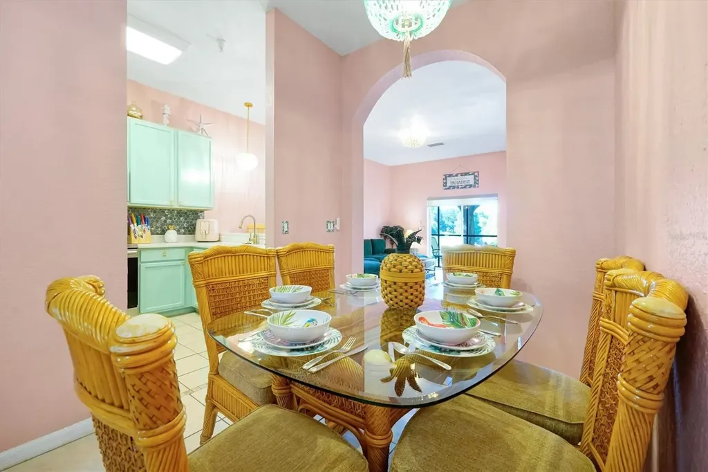 1004 Gran Bahama Boulevard Davenport FL 33897