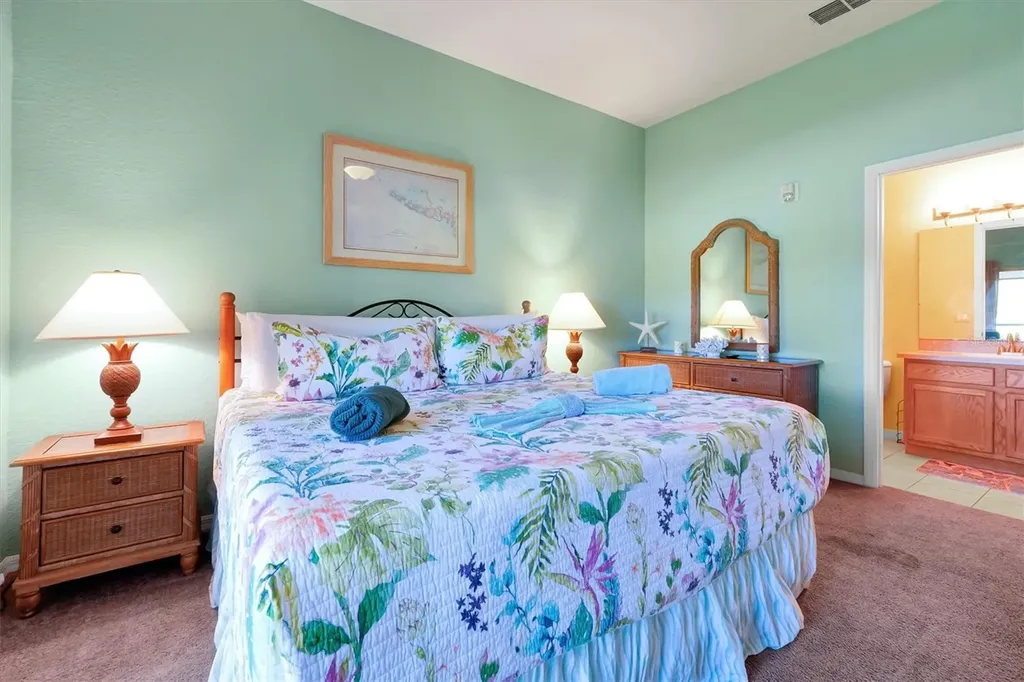 1004 Gran Bahama Boulevard Davenport FL 33897