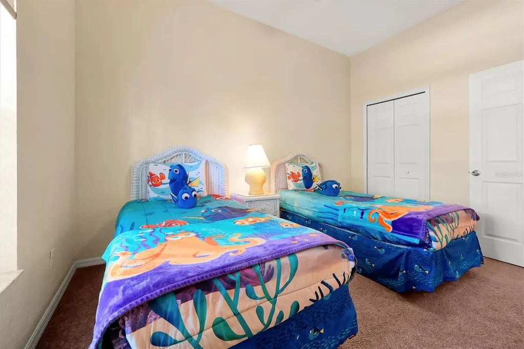 1004 Gran Bahama Boulevard Davenport FL 33897