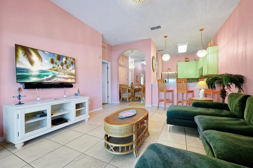 1004 Gran Bahama Boulevard Davenport FL 33897