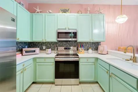 1004 Gran Bahama Boulevard Davenport FL 33897