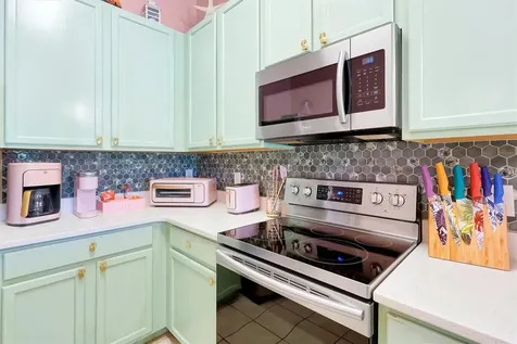 1004 Gran Bahama Boulevard Davenport FL 33897
