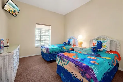1004 Gran Bahama Boulevard Davenport FL 33897