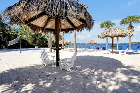 1004 Gran Bahama Boulevard Davenport FL 33897