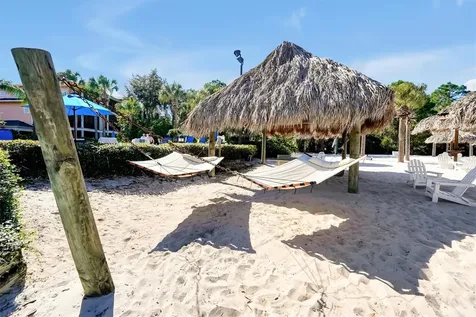 1004 Gran Bahama Boulevard Davenport FL 33897