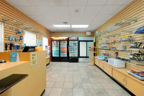 1004 Gran Bahama Boulevard Davenport FL 33897