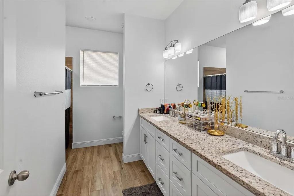 1664 Redfin Drive Kissimmee FL 34759