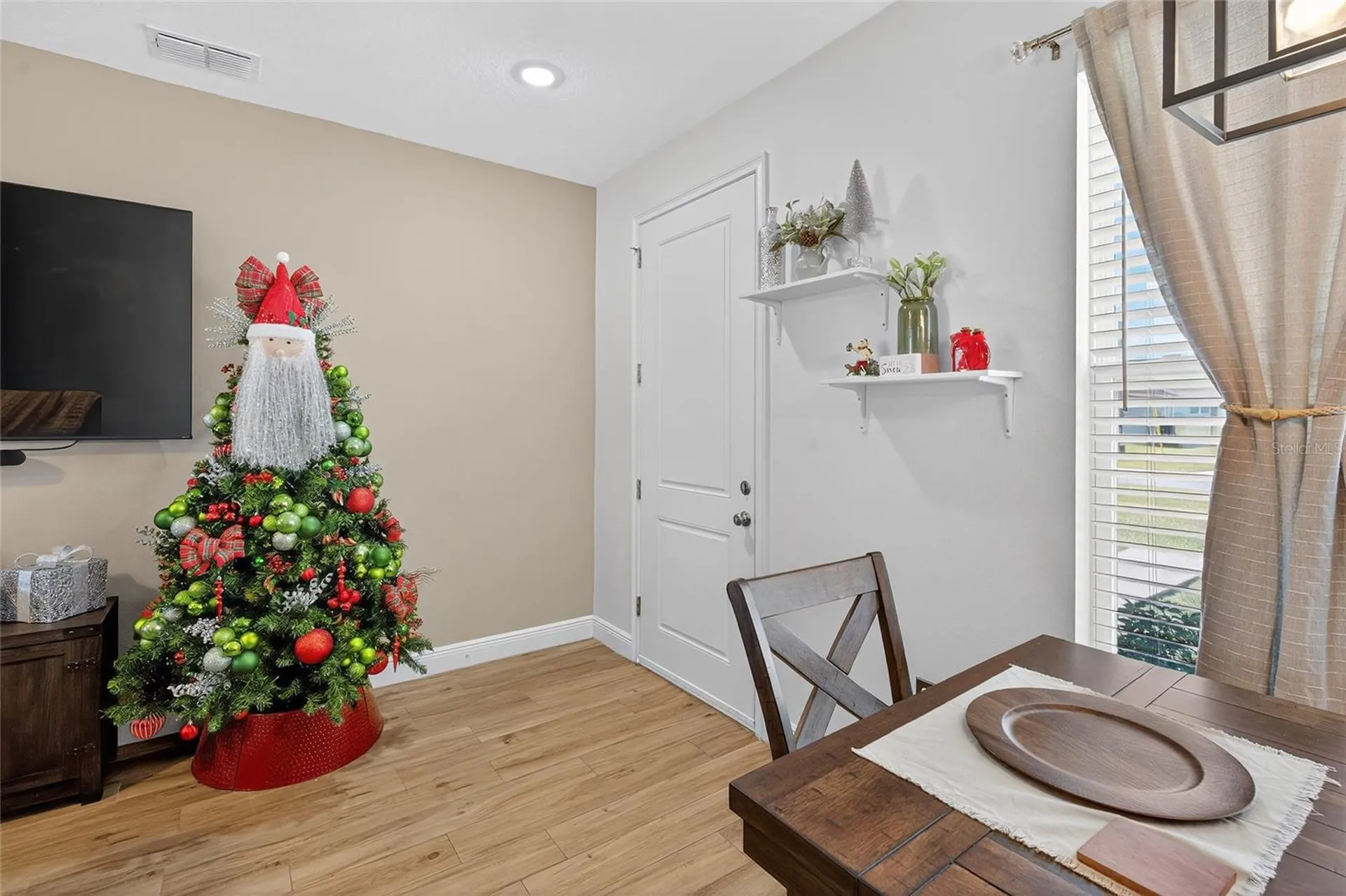 1664 Redfin Drive Kissimmee FL 34759