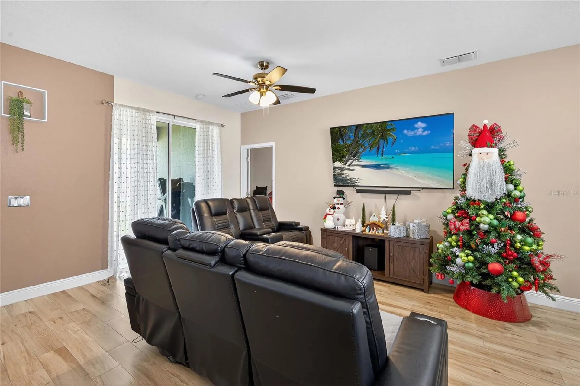 1664 Redfin Drive Kissimmee FL 34759