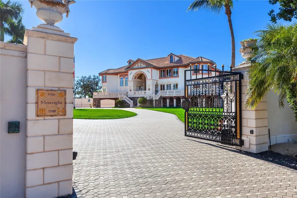 1310 S Lake Shore Drive Sarasota FL 34231