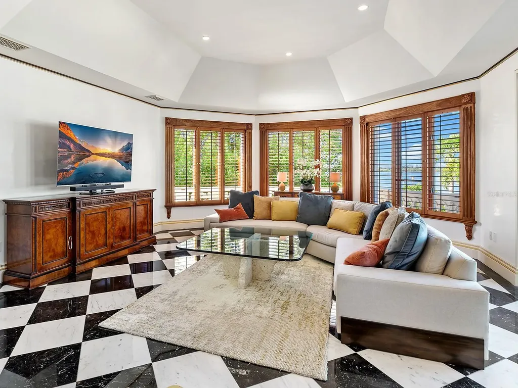 1310 S Lake Shore Drive Sarasota FL 34231