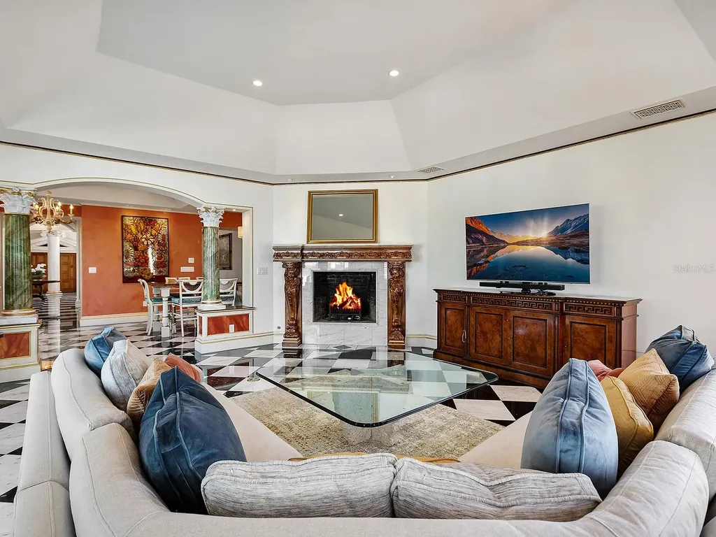 1310 S Lake Shore Drive Sarasota FL 34231
