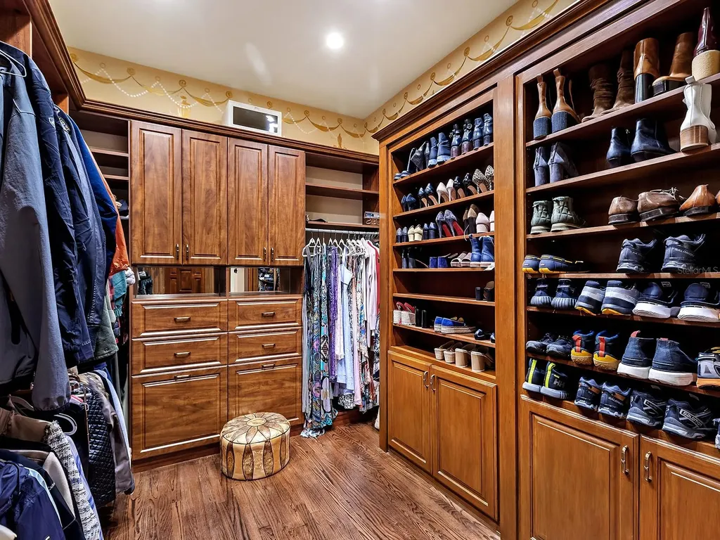 1310 S Lake Shore Drive Sarasota FL 34231