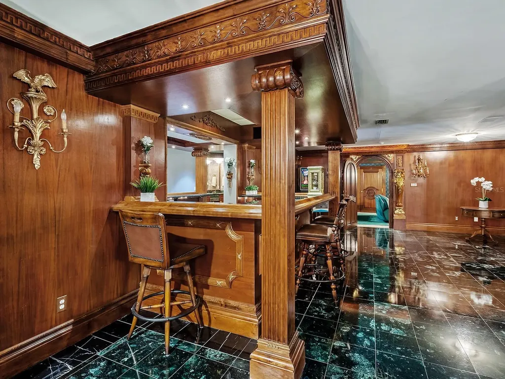 1310 S Lake Shore Drive Sarasota FL 34231