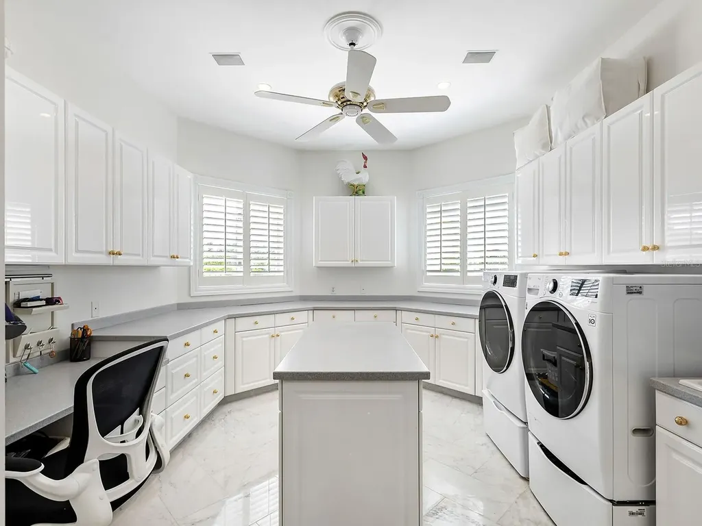 1310 S Lake Shore Drive Sarasota FL 34231