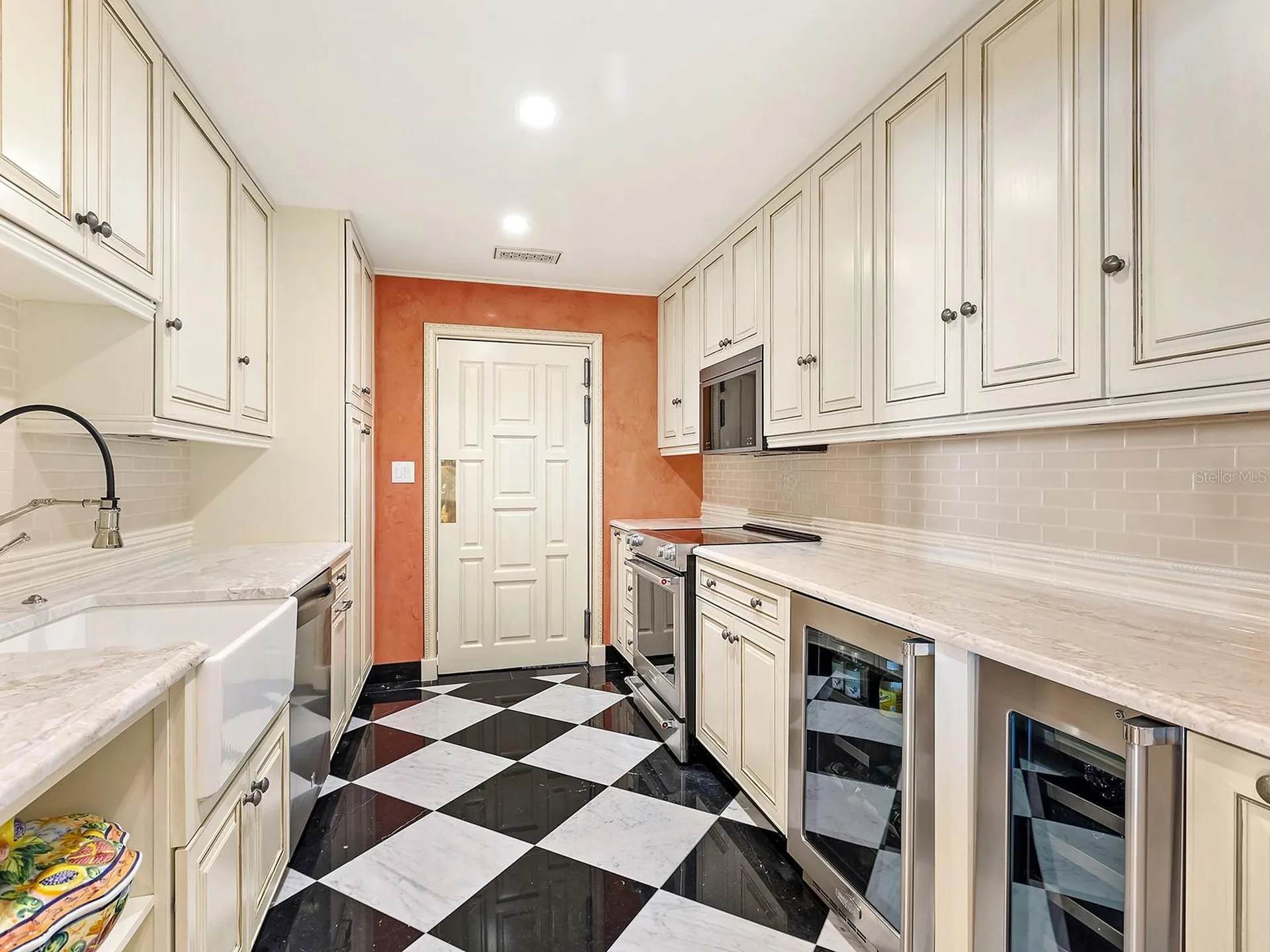 1310 S Lake Shore Drive Sarasota FL 34231