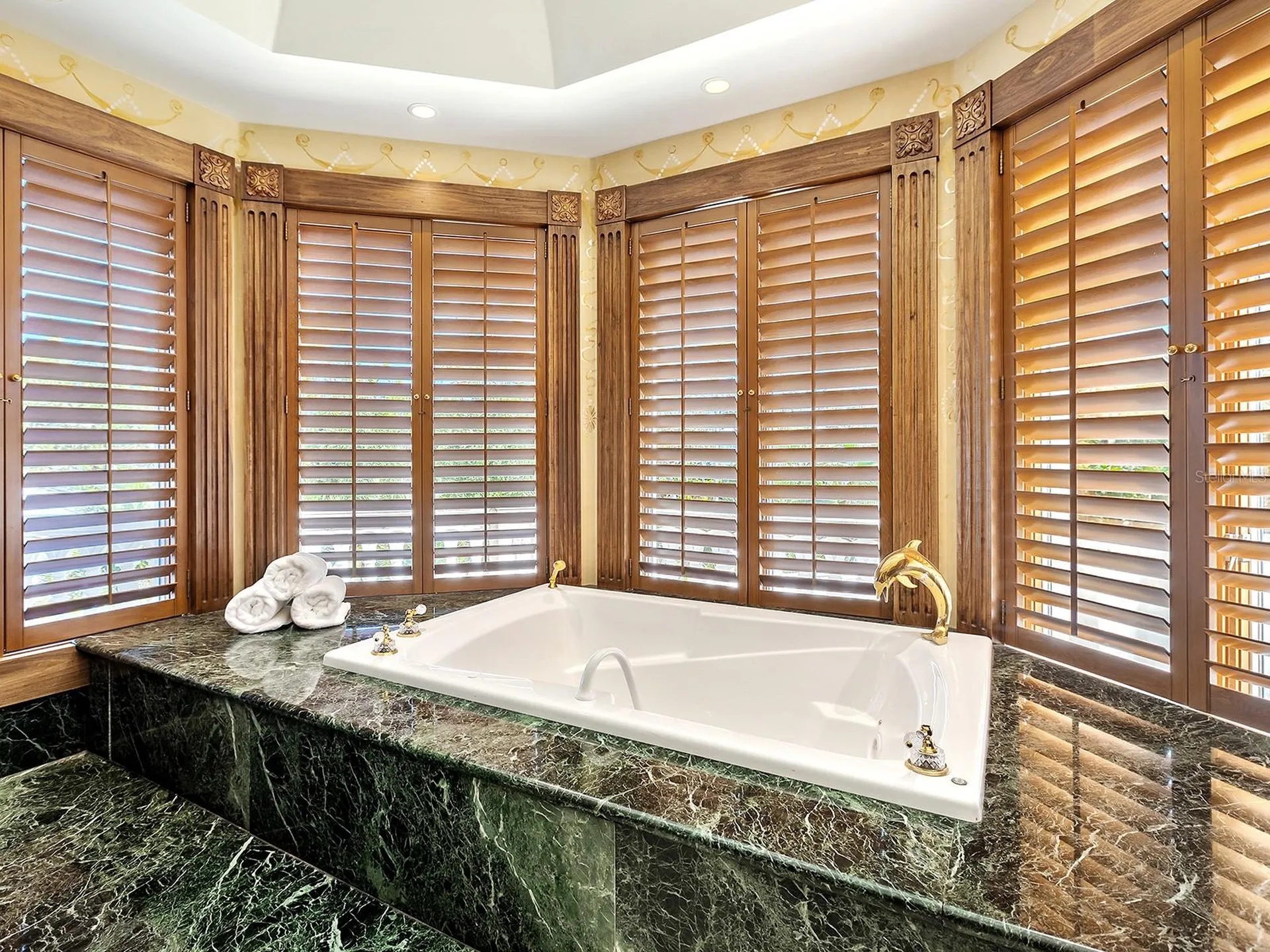 1310 S Lake Shore Drive Sarasota FL 34231
