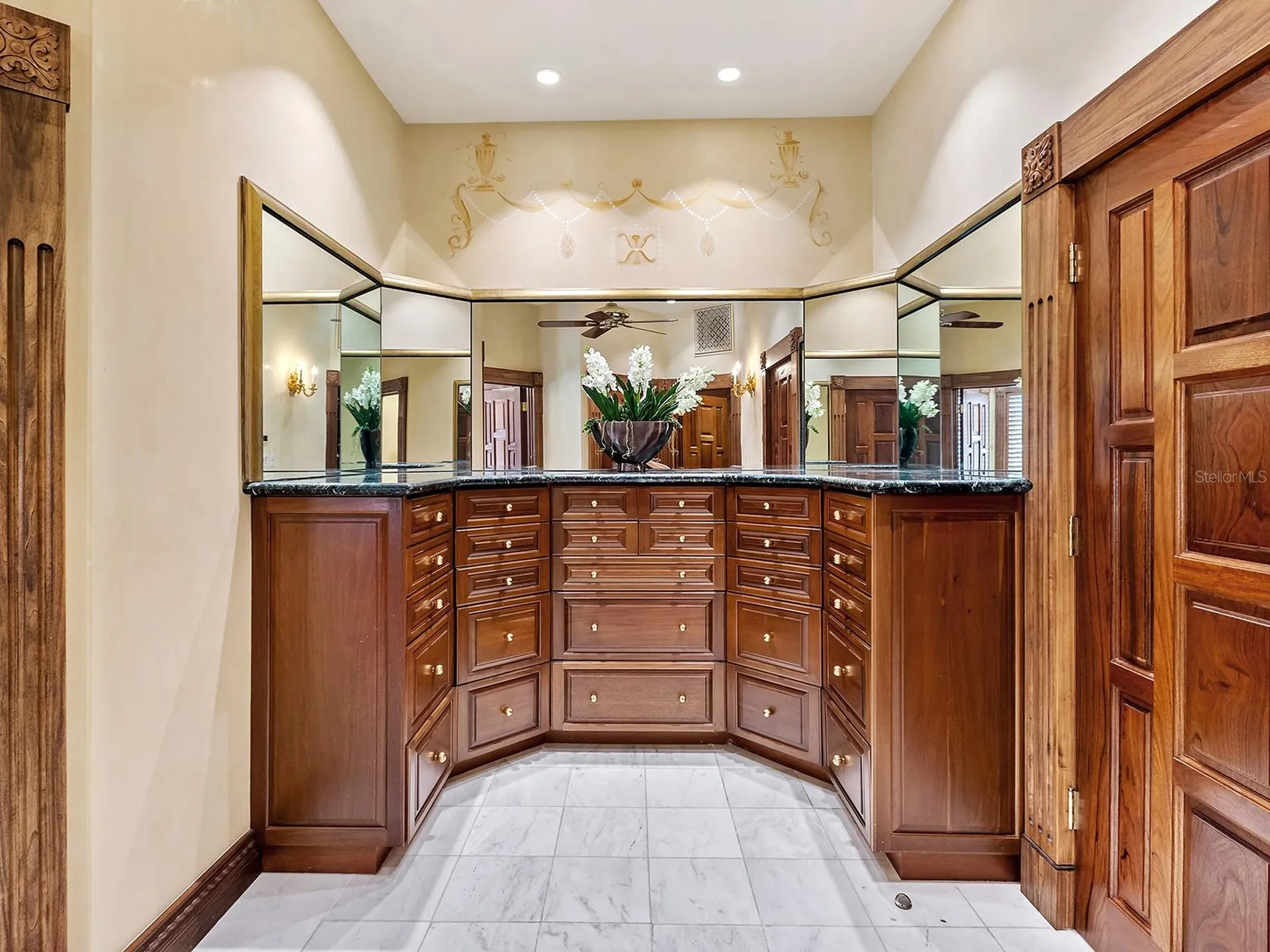 1310 S Lake Shore Drive Sarasota FL 34231