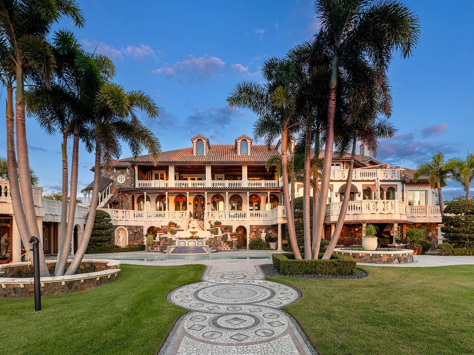 1310 S Lake Shore Drive Sarasota FL 34231
