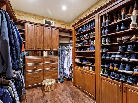 1310 S Lake Shore Drive Sarasota FL 34231