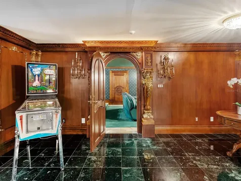 1310 S Lake Shore Drive Sarasota FL 34231