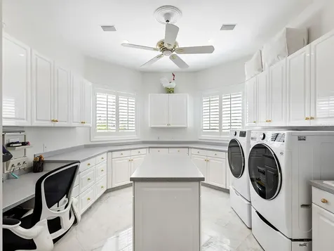 1310 S Lake Shore Drive Sarasota FL 34231