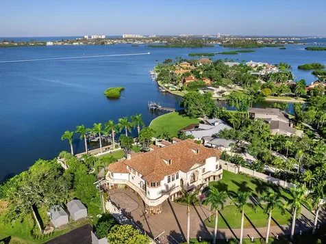 1310 S Lake Shore Drive Sarasota FL 34231
