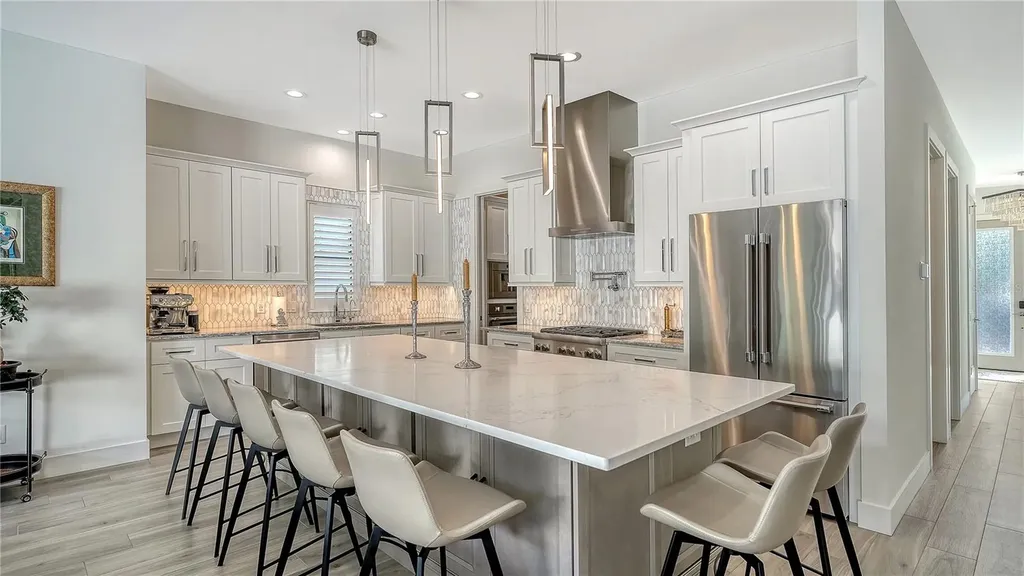 1659 Devonshire Lane Sarasota FL 34236