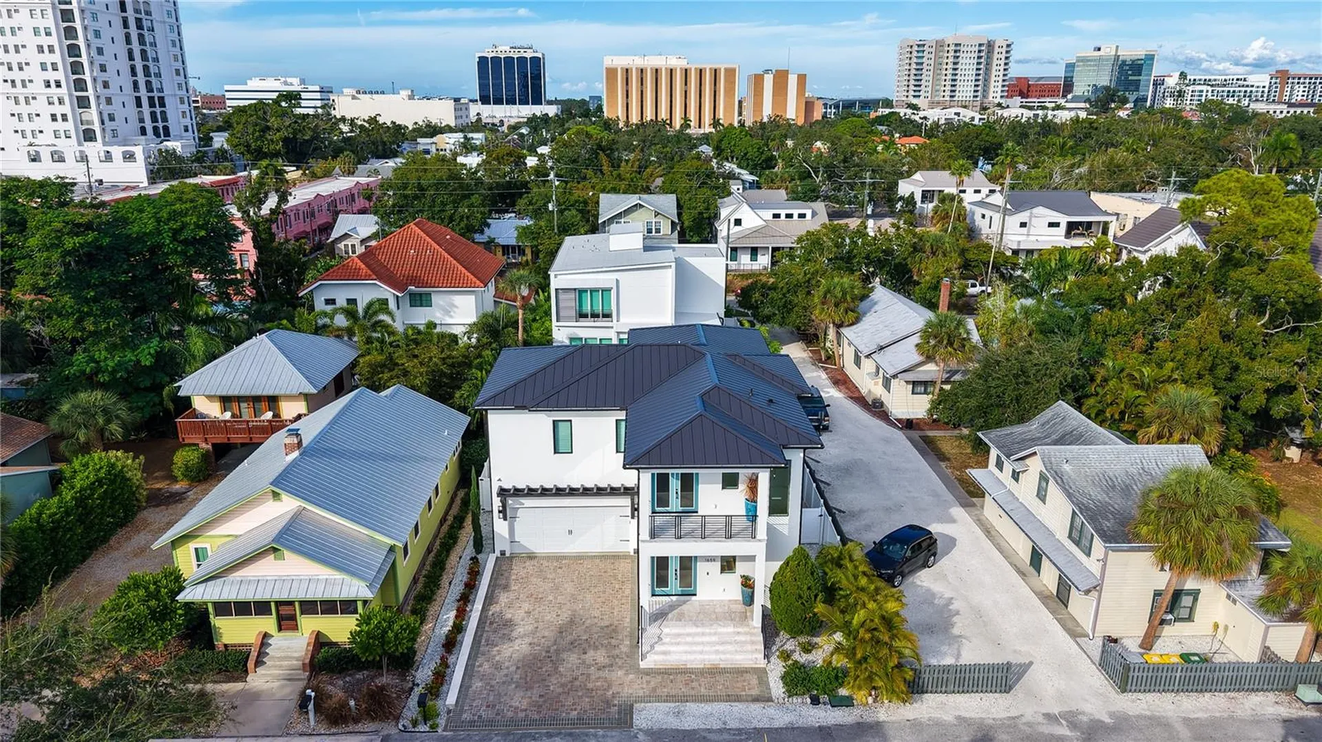 1659 Devonshire Lane Sarasota FL 34236