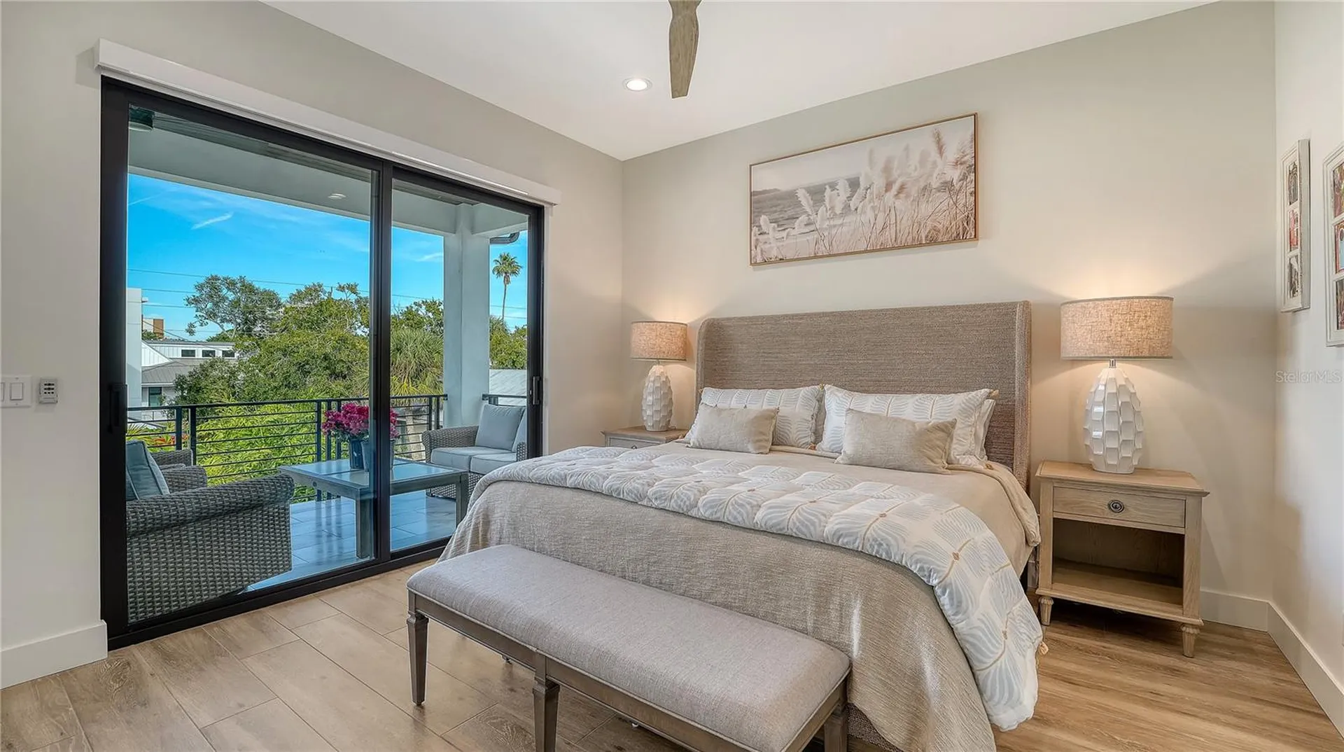 1659 Devonshire Lane Sarasota FL 34236
