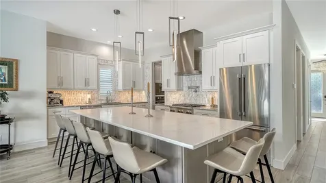 1659 Devonshire Lane Sarasota FL 34236
