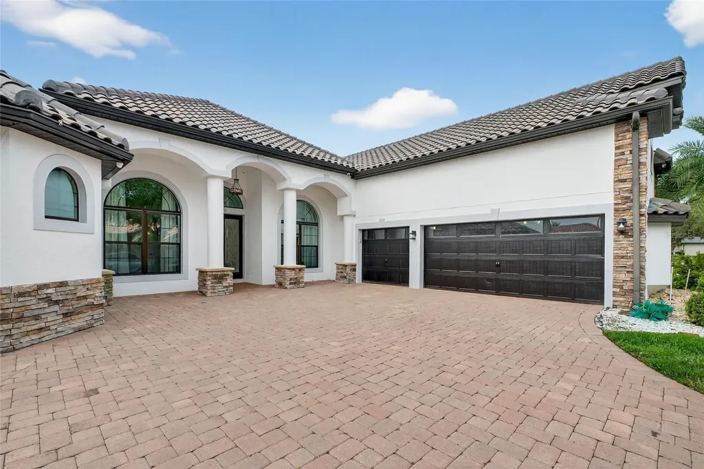 2776 Kissimmee Bay Circle Kissimmee FL 34744