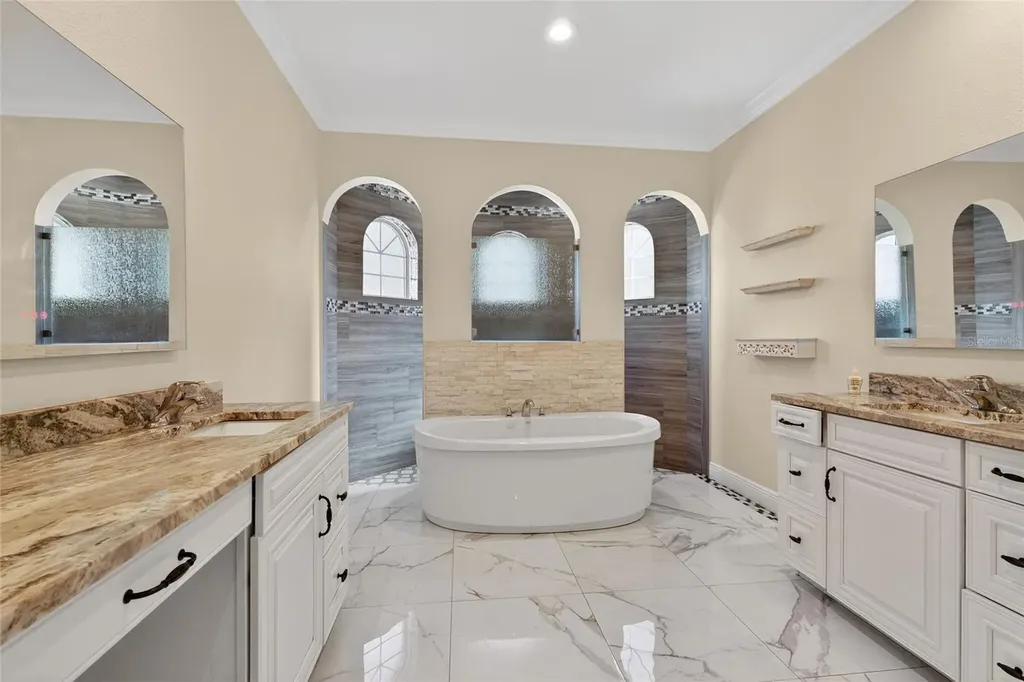 2776 Kissimmee Bay Circle Kissimmee FL 34744