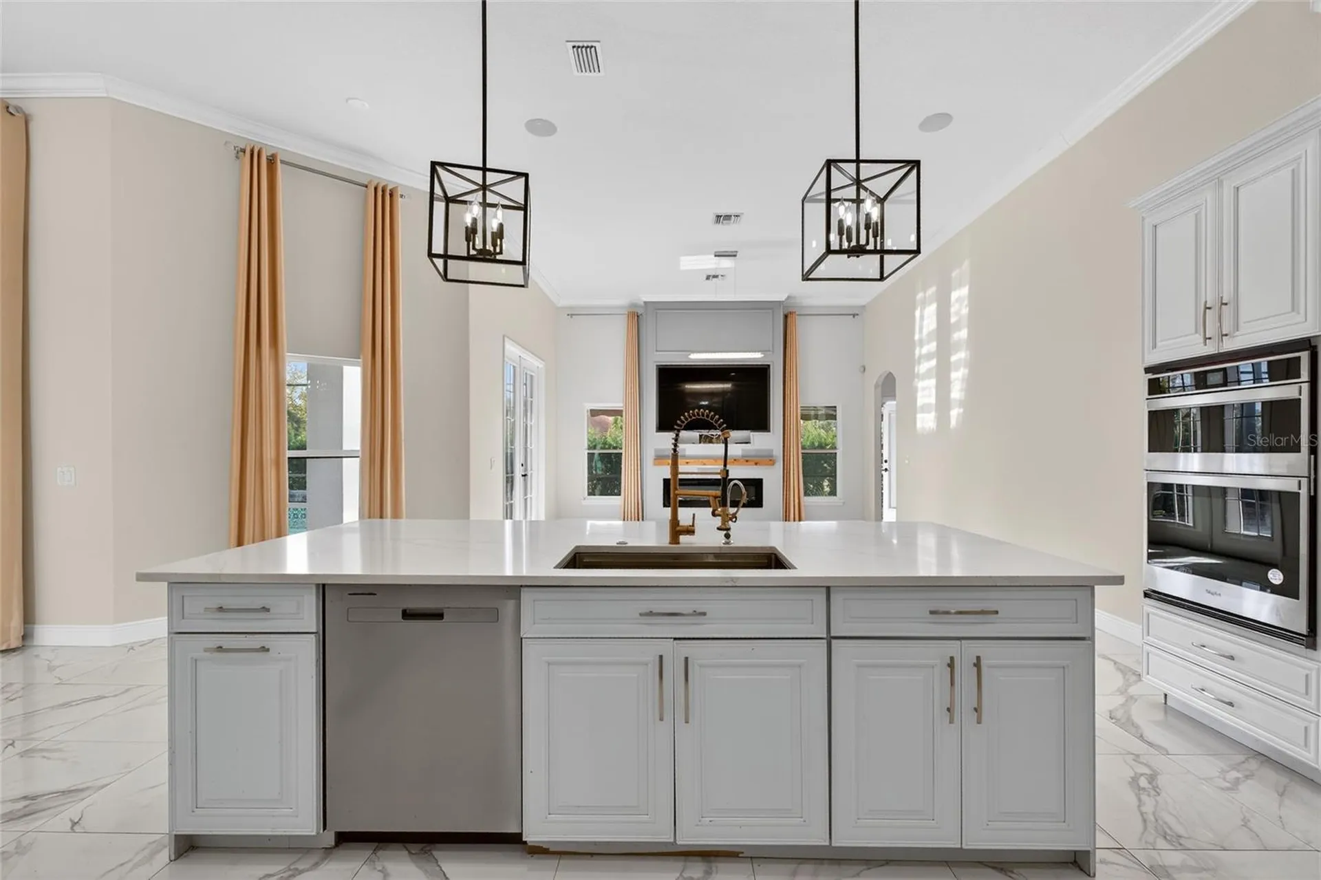 2776 Kissimmee Bay Circle Kissimmee FL 34744