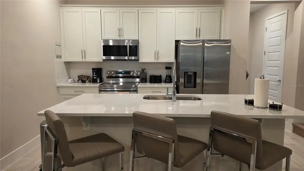 7821 Spectrum Drive Reunion FL 34747