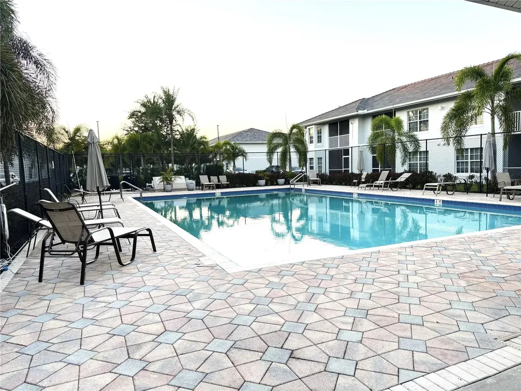 8423 Bernwood Cove Loop Fort Myers FL 33966