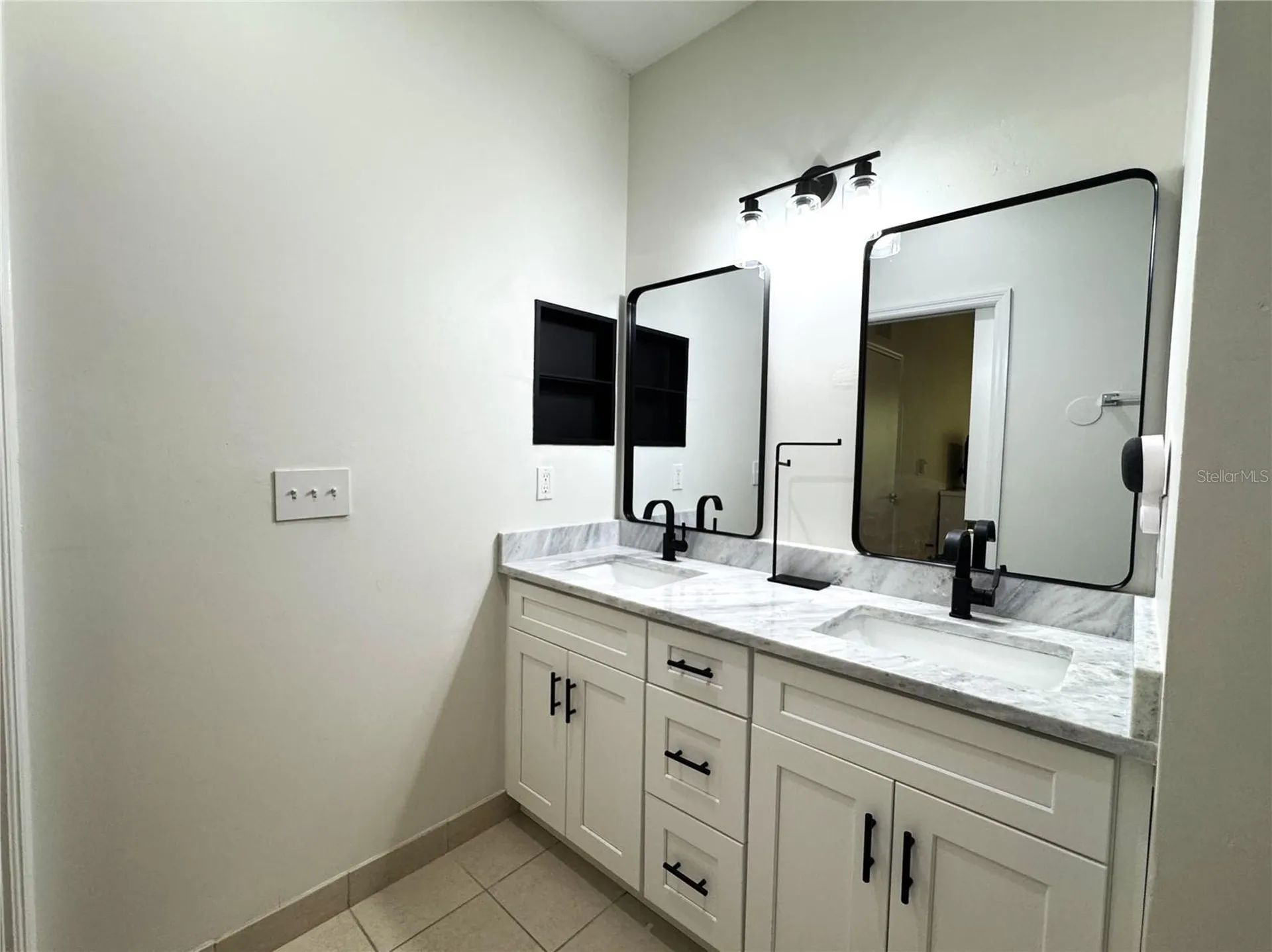 8423 Bernwood Cove Loop Fort Myers FL 33966