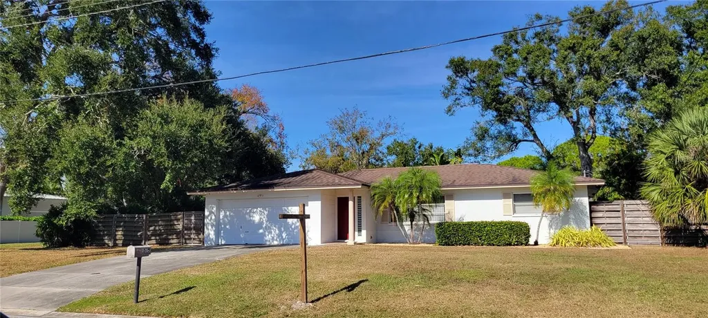 2515 Clematis Street Sarasota FL 34239