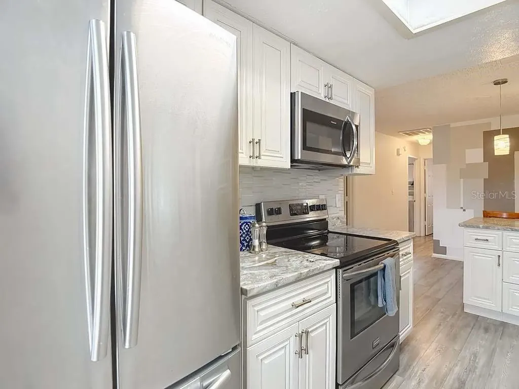 2520 W Saint John Street Tampa FL 33607