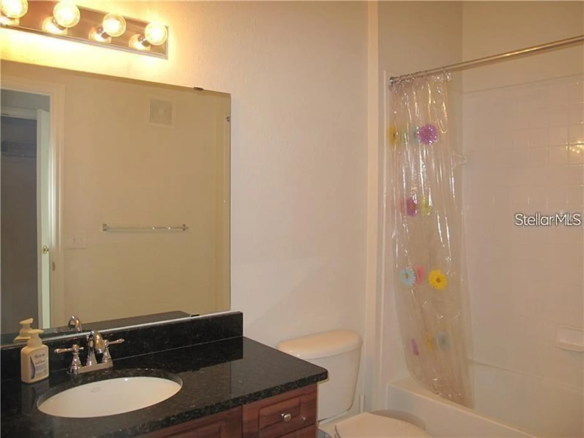 3593 Conroy Road Orlando FL 32839
