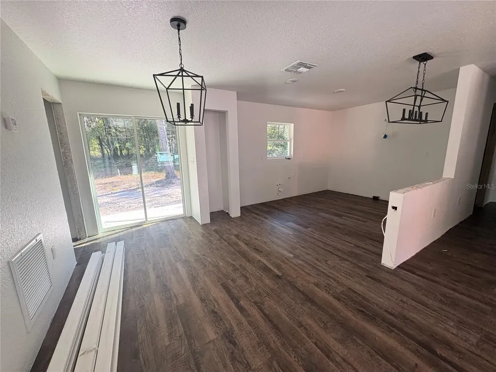 1253 NW 56th Court Ocala FL 34482