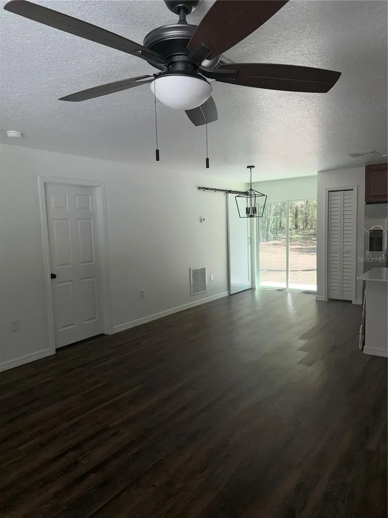 1253 NW 56th Court Ocala FL 34482