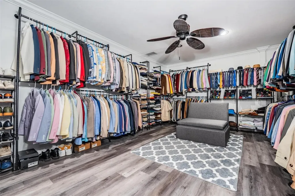 815 NW 2nd Avenue Ruskin FL 33570