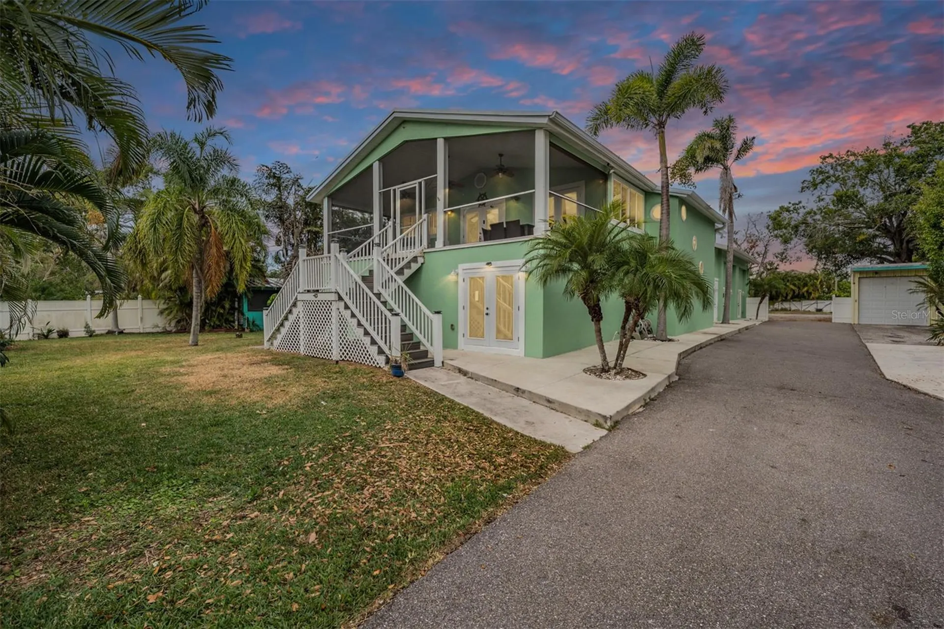 815 NW 2nd Avenue Ruskin FL 33570