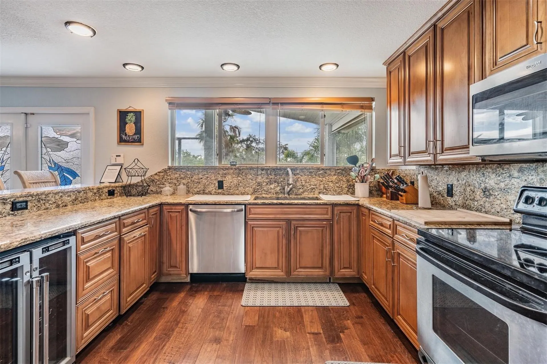 815 NW 2nd Avenue Ruskin FL 33570