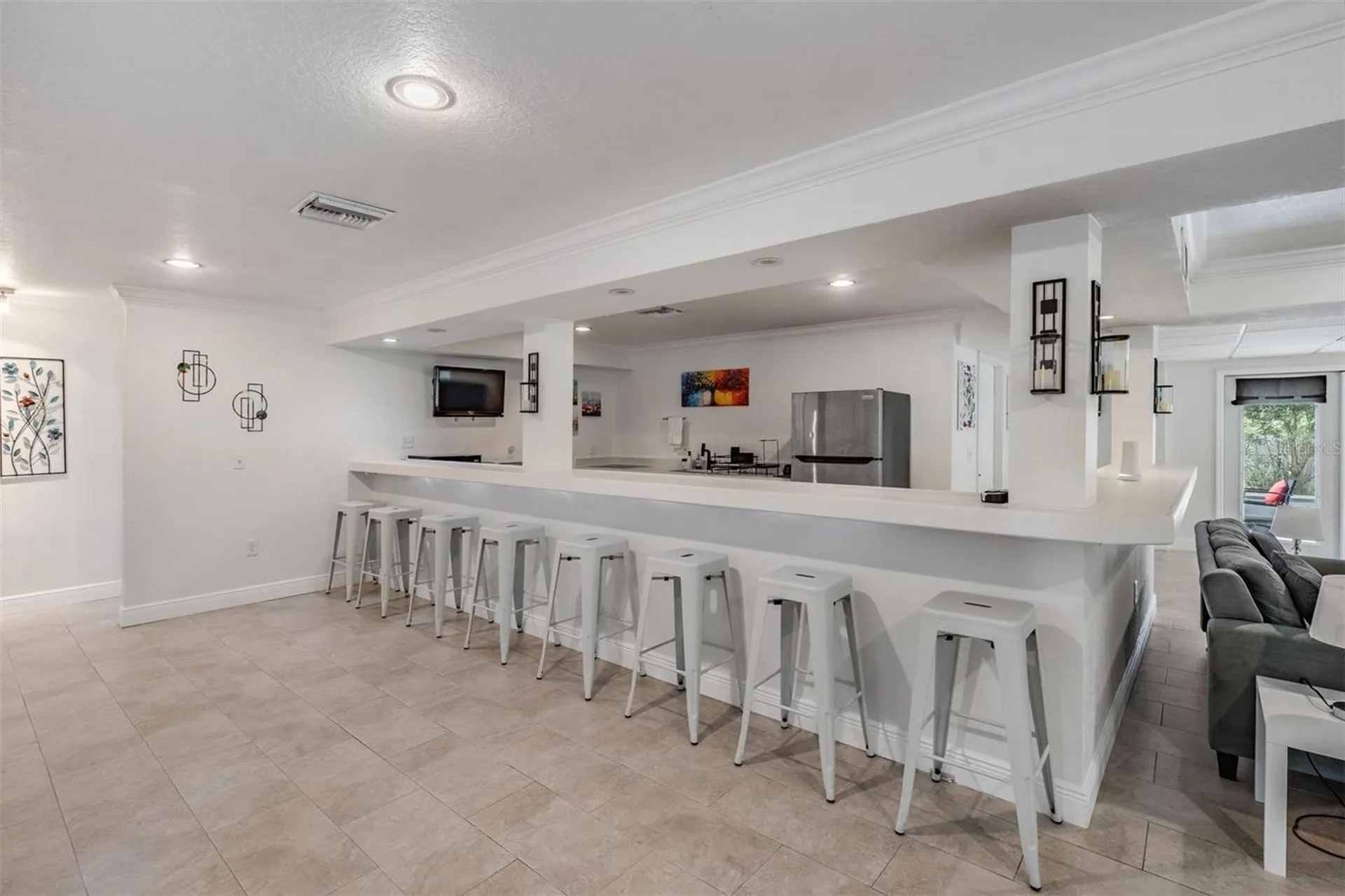 815 NW 2nd Avenue Ruskin FL 33570
