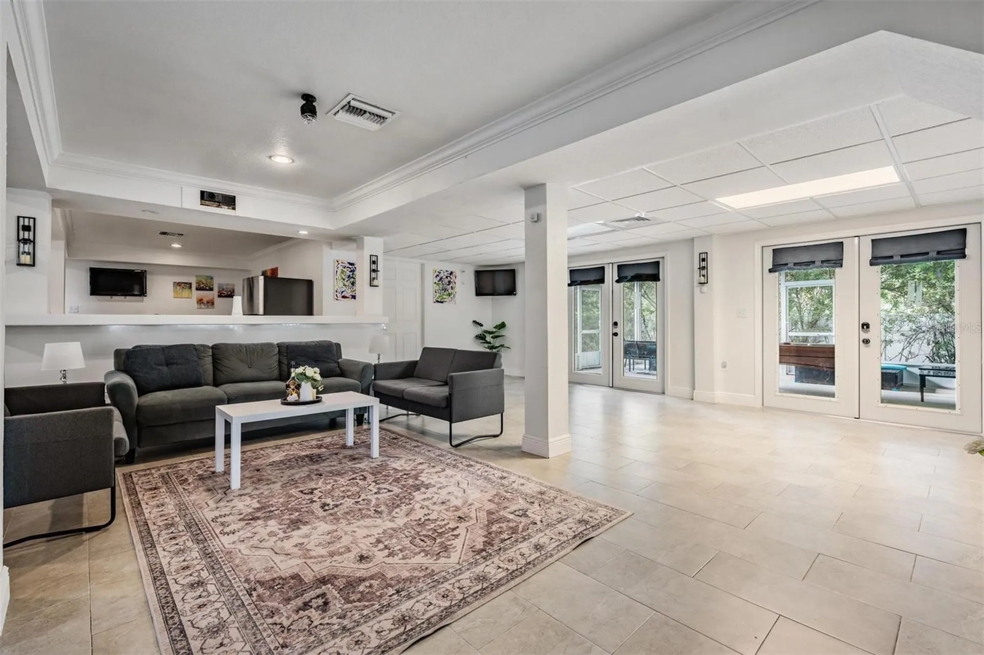 815 NW 2nd Avenue Ruskin FL 33570